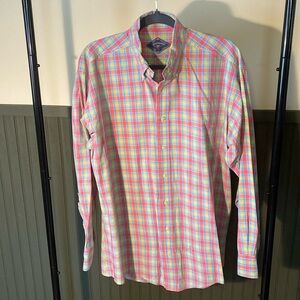 Bill’s Khakis sport shirt size large. Made in USA.